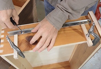 How to install drawer slides How to install drawer slides